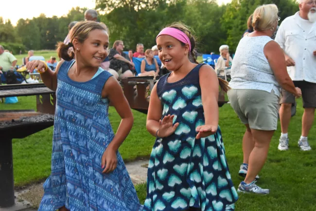 Cool moves at Knight Point State Park by Raven Schwan-Noble