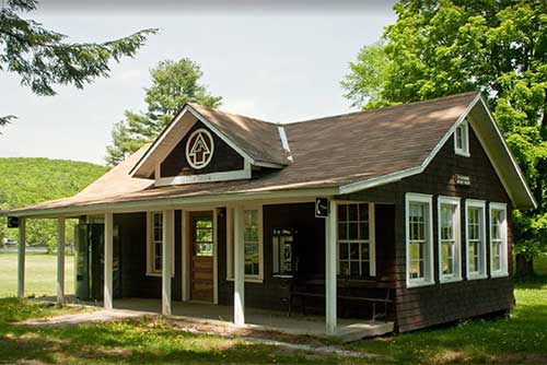 The nature center at Lake St. Catherine State Park