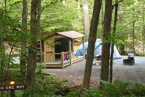 A lean-to site at Silver Lake State Park