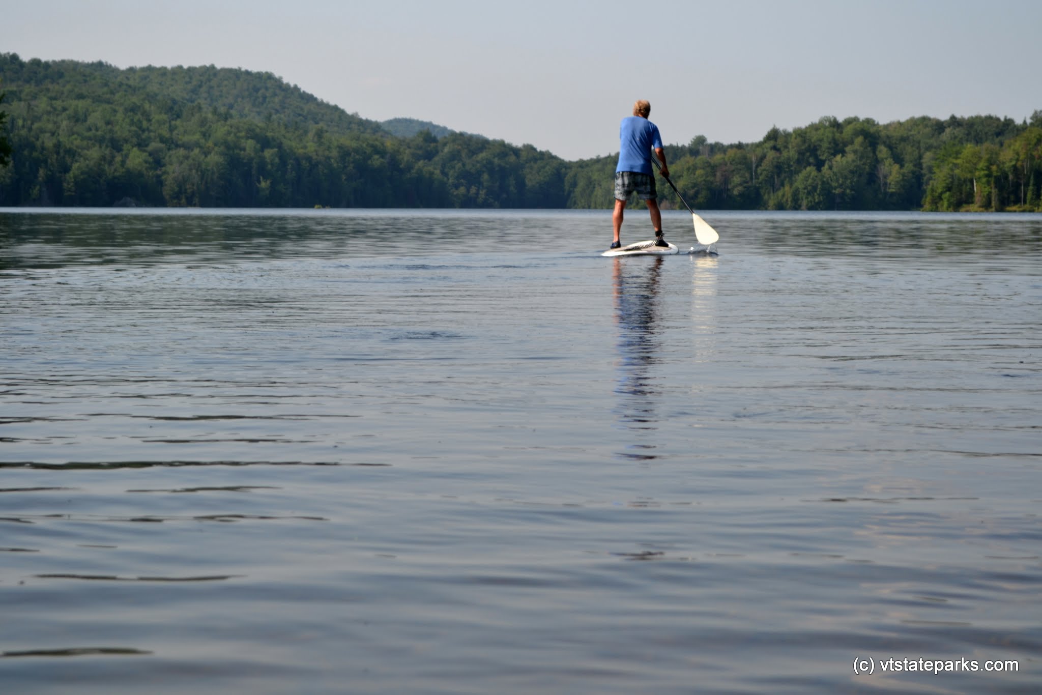 Stand up paddle boarding at Green River Reservoir State Park by Alexandra Martin