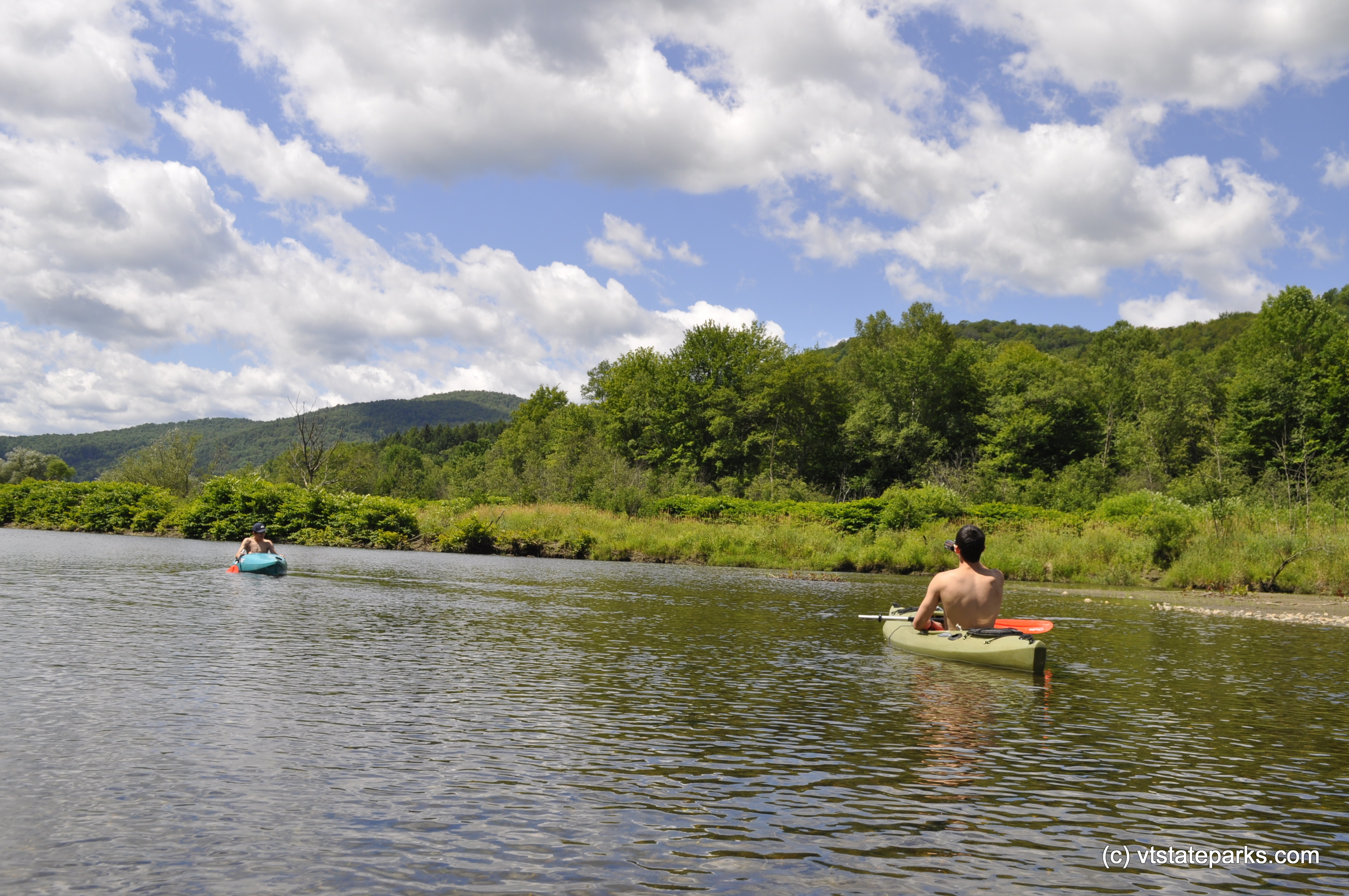 Paddling in Waterbury Reservoir at Little River State Park