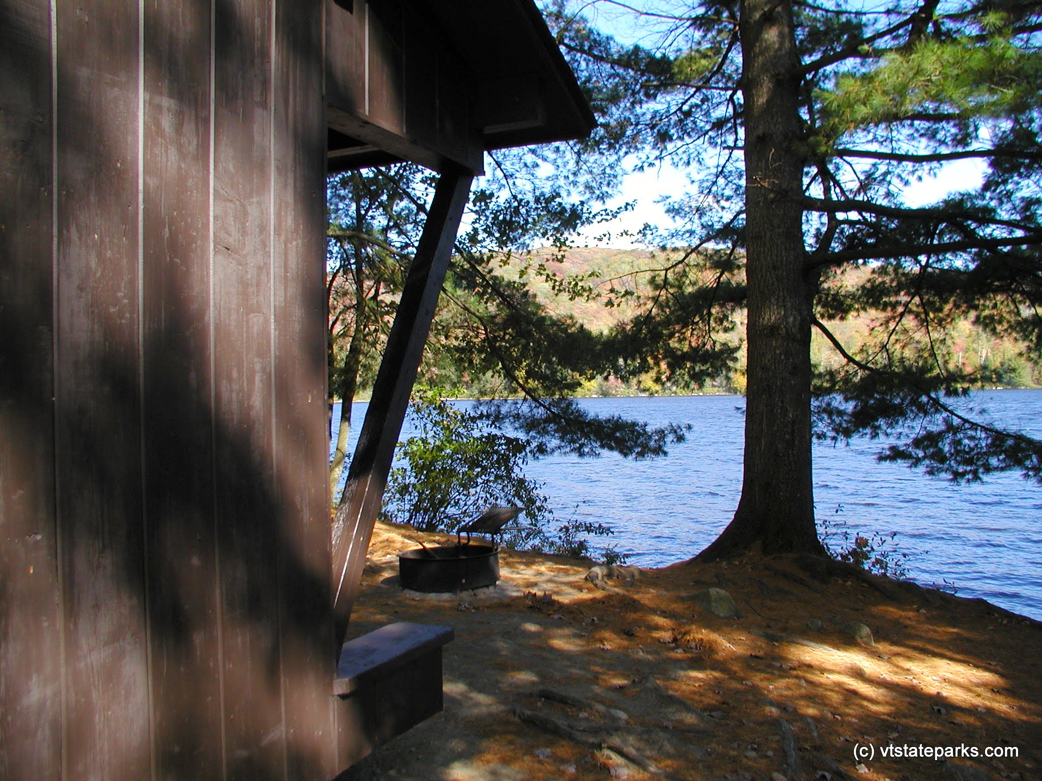 Lean to on Ricker Pond with a waterfront site