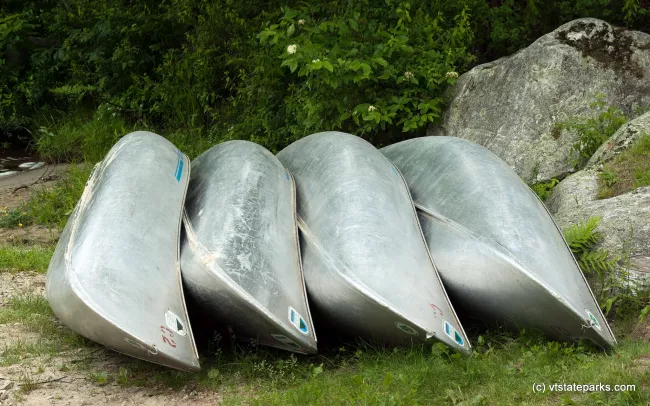 Canoes for rent at Boulder Beach State Park by Paul Anderson