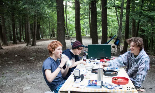Dinner time at Emerald Lake State Park with friends by Tara Schatz