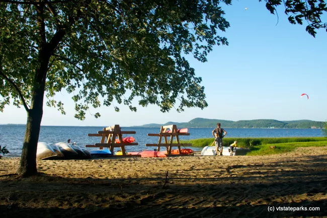 Rent a boat at Sand Bar State Park by Amy Chess