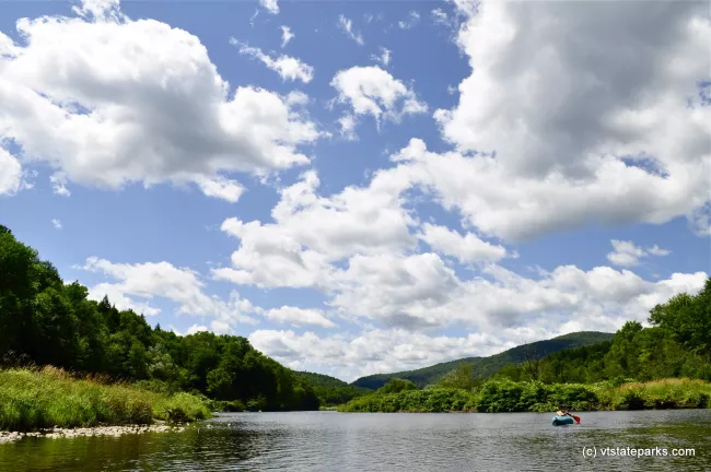 Kayaking in Waterbury Resevoir at Little River State Park