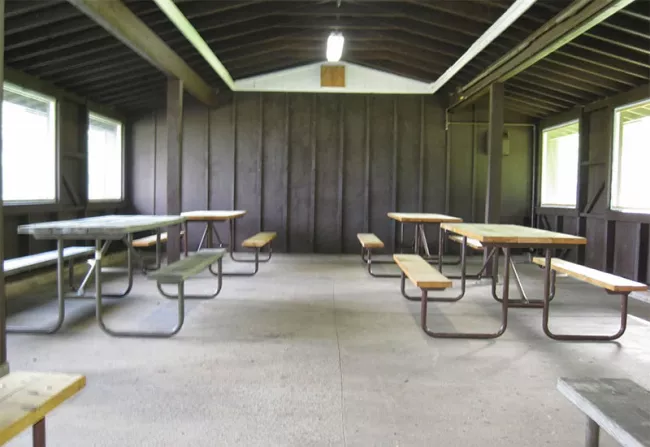 Branbury east shelter