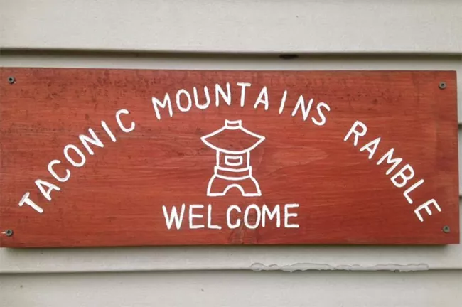 Taconic welcome sign